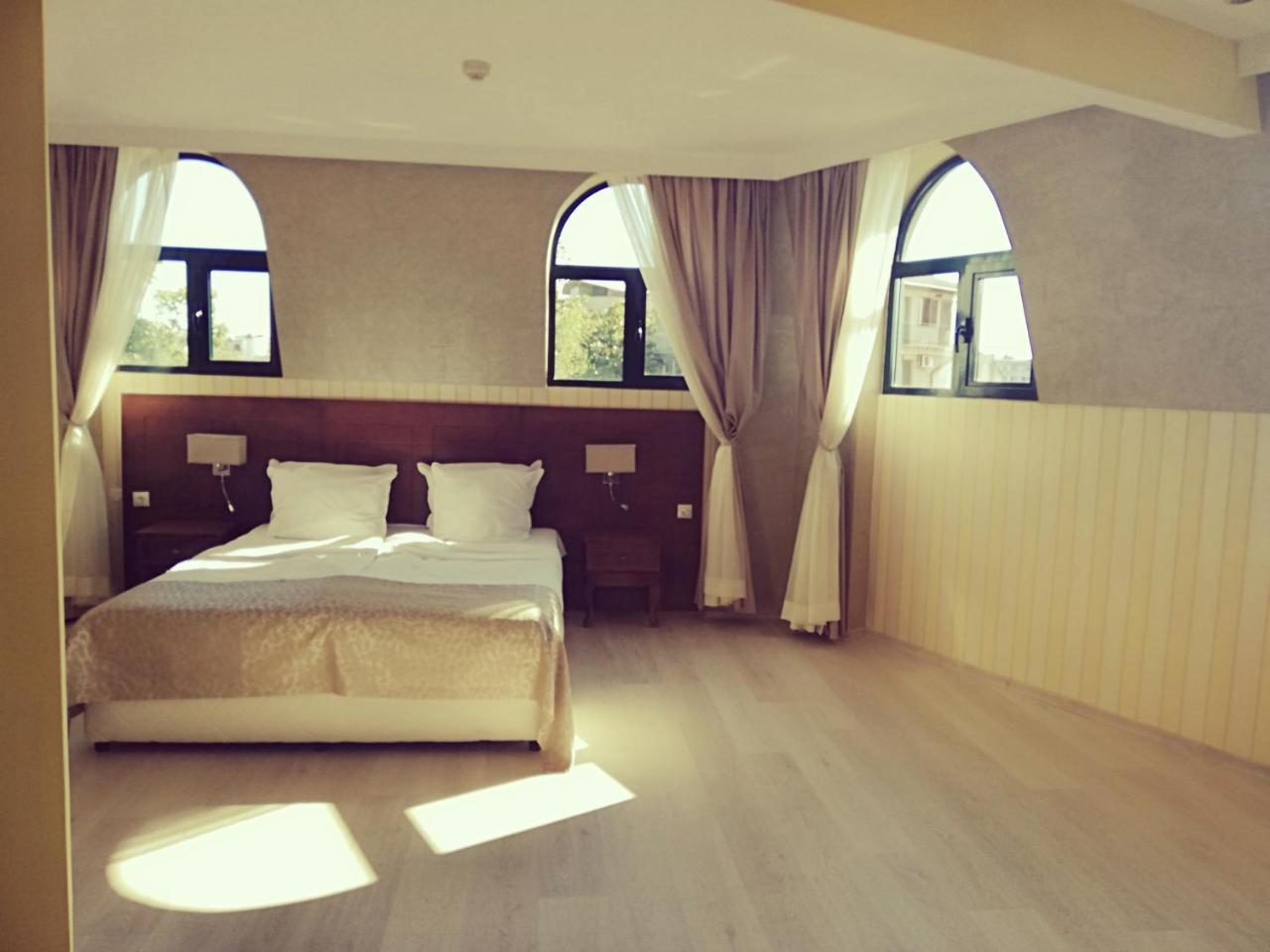 Hotel Plaza 부르가스 외부 사진